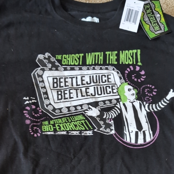 Beetlejuice Graphic T-Shirt - Picture 3 of 7